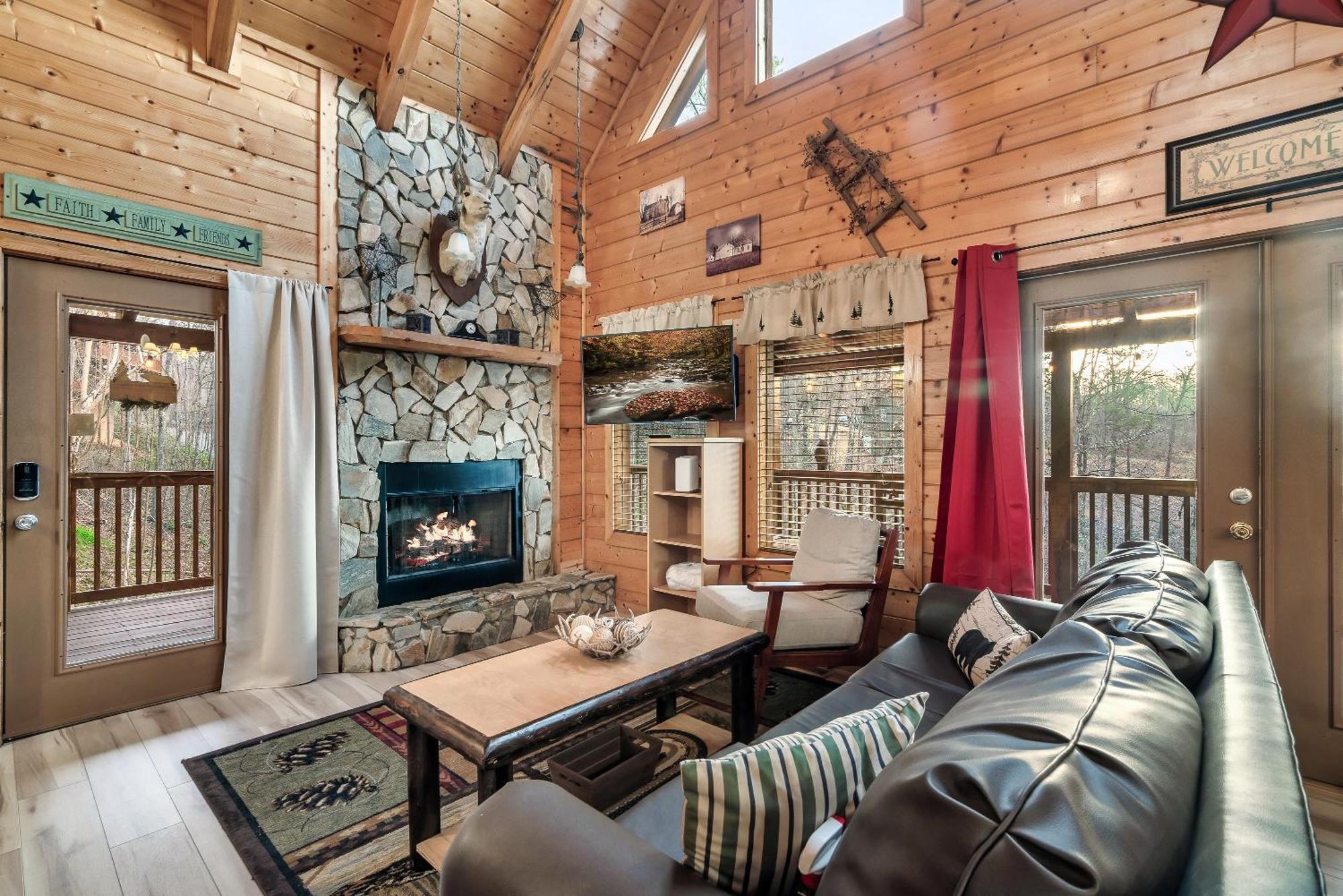 Private! Hot Tub, Views, & Games Villa Sevierville Eksteriør bilde