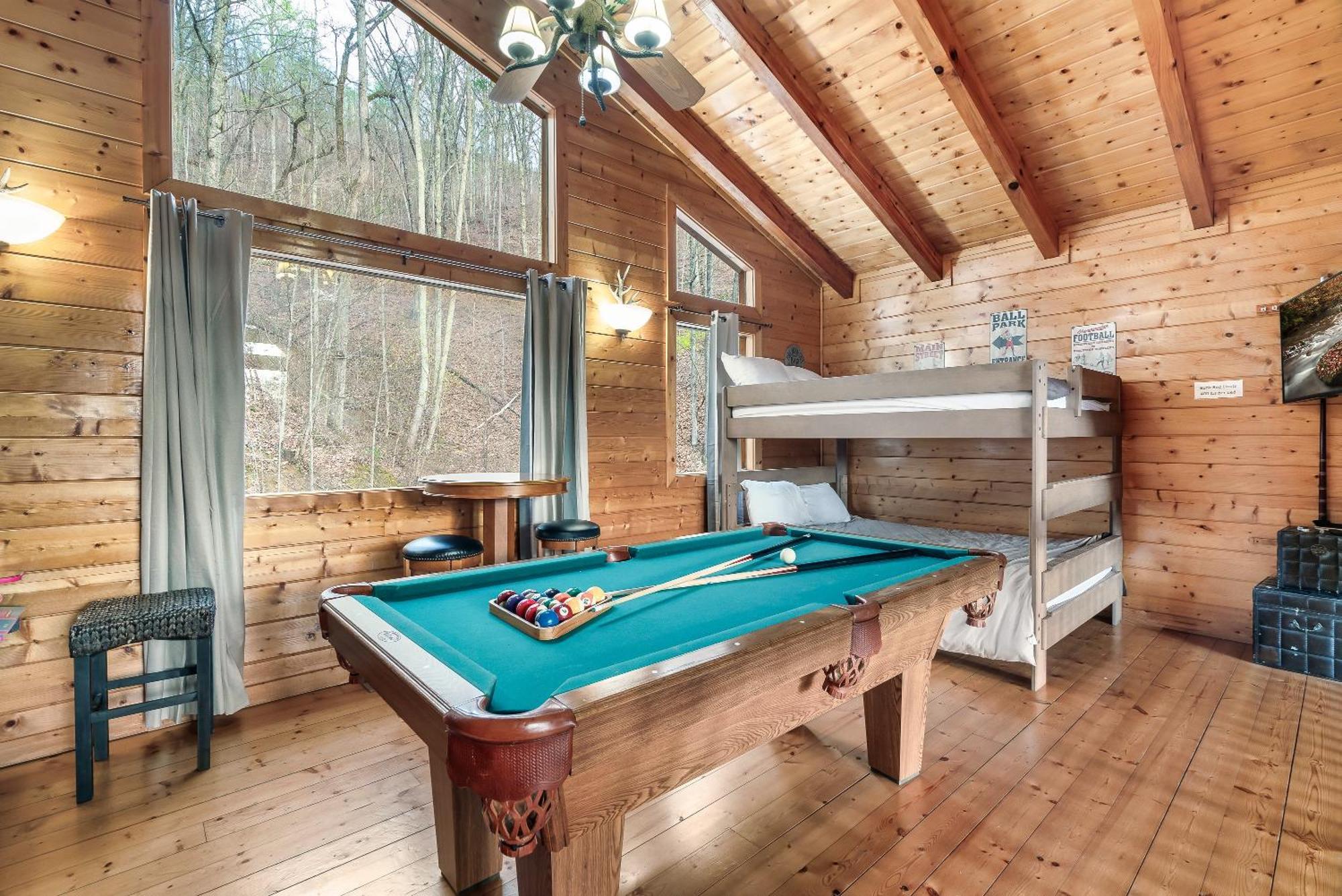 Private! Hot Tub, Views, & Games Villa Sevierville Eksteriør bilde